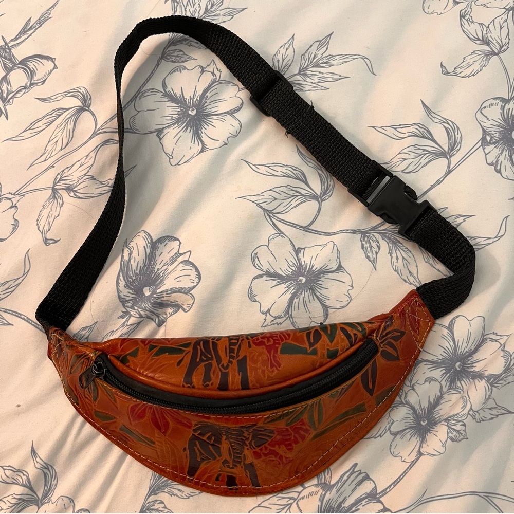 90s Vintage Safari Print Leather Fanny Pack